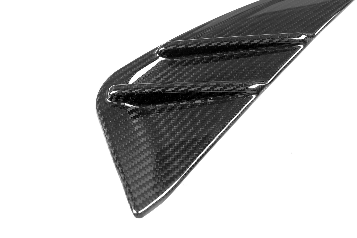 Dry Carbon Fiber - Side Fender MP Style [BMW M4 G82]