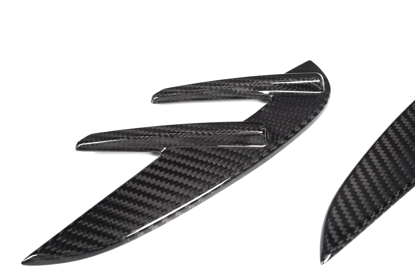 Dry Carbon Fiber - Side Fender OEM Style [BMW M4 G82]