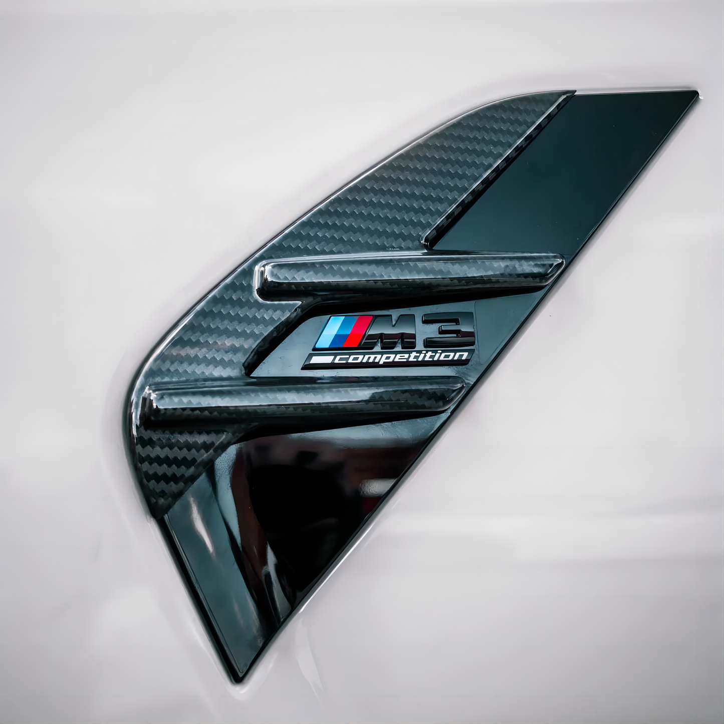 Dry Carbon Fiber - Side Fender OEM Style [BMW M4 G82]