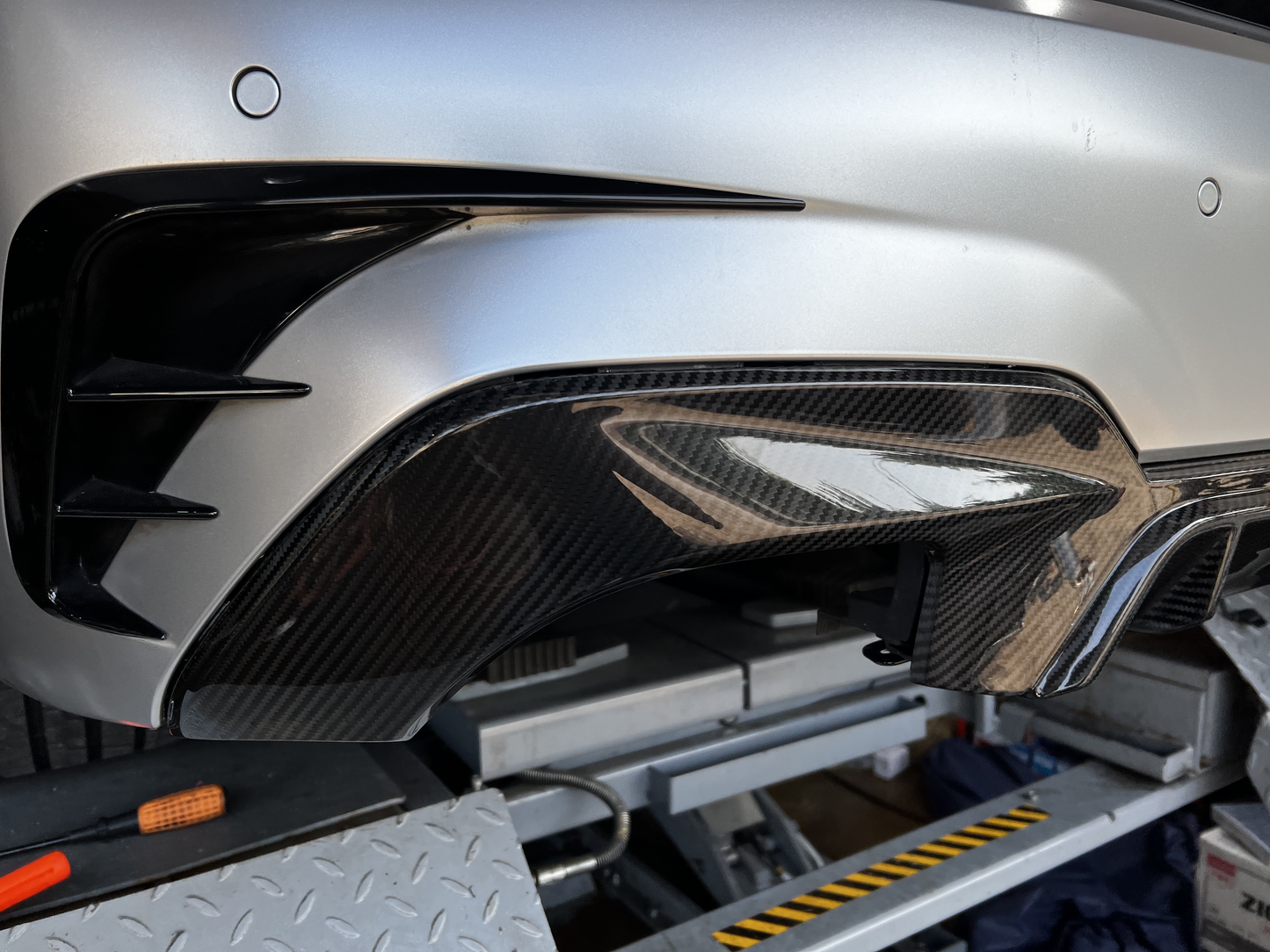 Dry Carbon Fiber - Diffuser MP Style [BMW 3 Series G20 Pre-LCI]