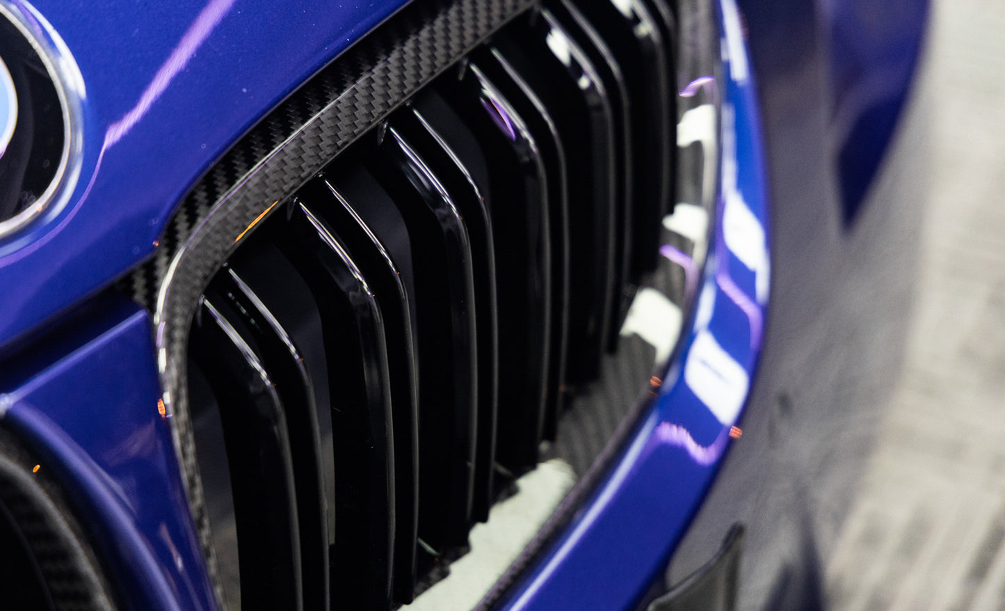 Dry Carbon Fiber - Front Grill Double Slat [BMW 3 Series E92 E93 Pre-LCI]
